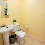 Ferienhaus 27 - Spacious Duplex In Galway