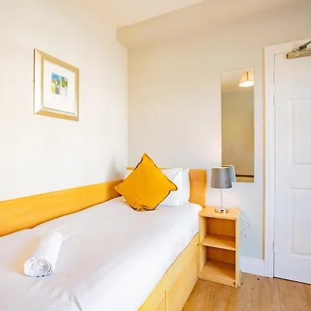 Holiday home Spacious Duplex In Galway