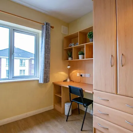 Spacious Duplex In Holiday home Galway