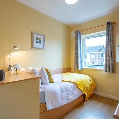 Feriehus 27 - Spacious Duplex In - Sleeps 5 - Parking *