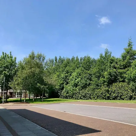 27 - Spacious Duplex In Holiday home Galway