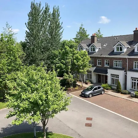 Spacious Duplex In Holiday home *