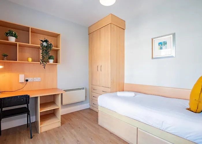 27 - Spacious Duplex In