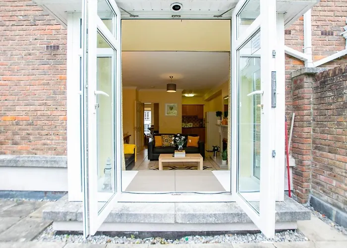 27 - Spacious Duplex In 別荘 *