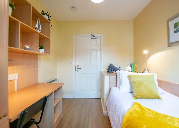 27 - Spacious Duplex In 別荘